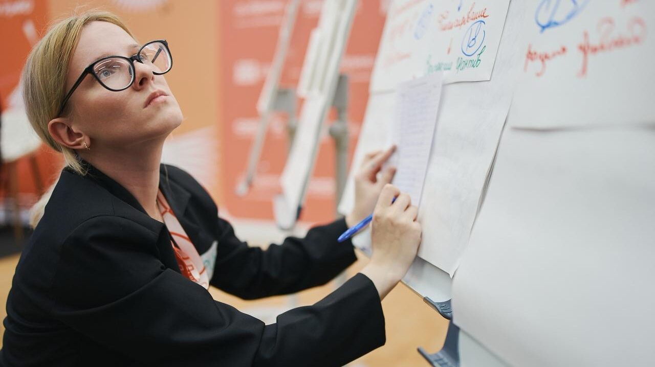 Эффективность НКО: как и зачем проводить оценку работы?