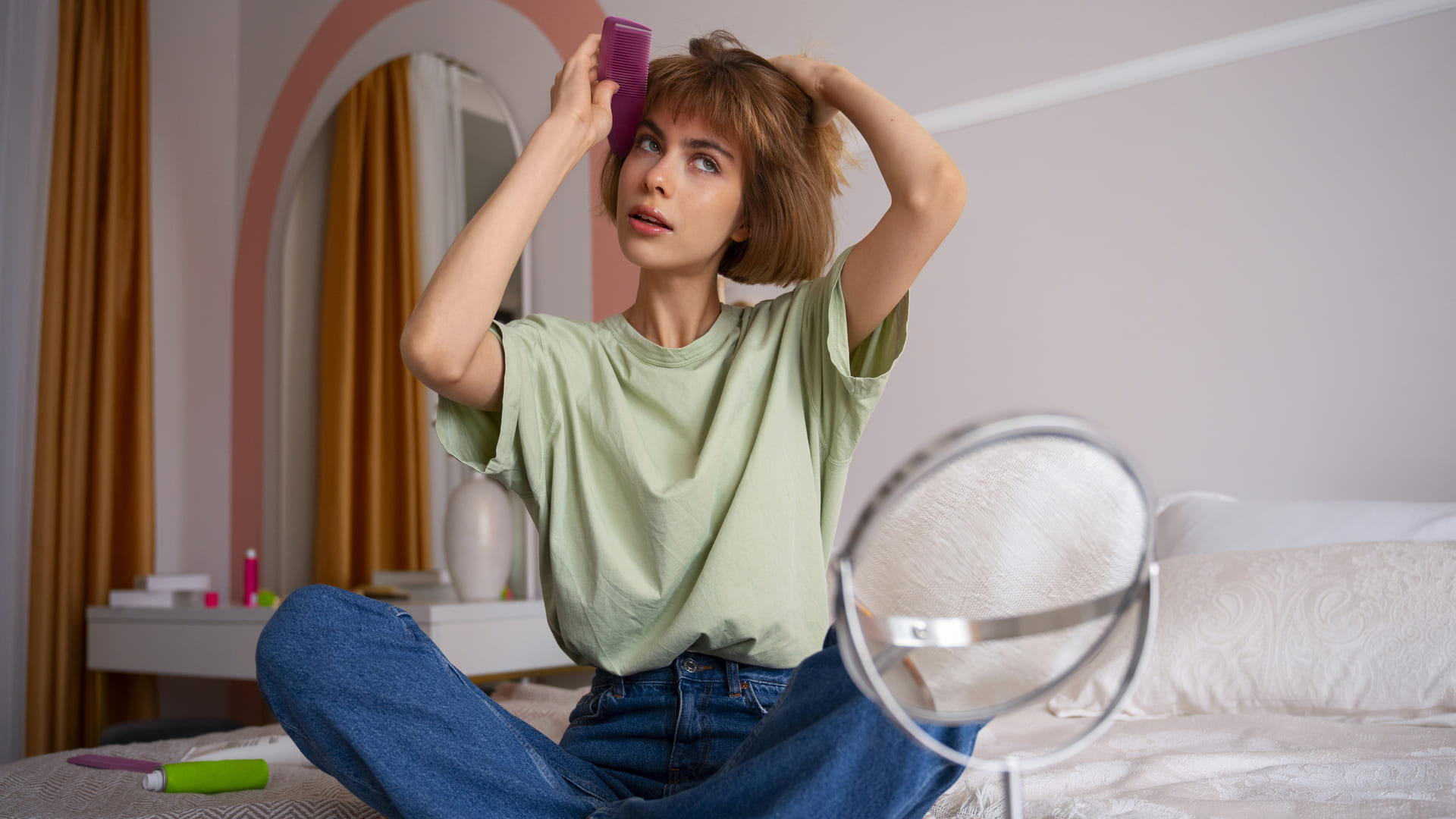 «Мальвинка» и «Пёрышки»: стилист назвал топ-10 причёсок на осень 2025