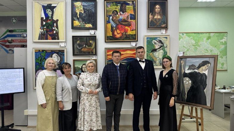 Вольные копии дорогих картин создаёт бизнесмен из Коломны