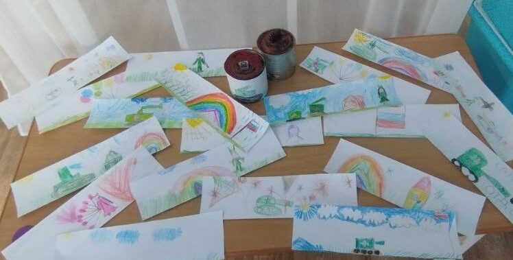 «Свет надежды: от сердца к сердцу» — как детский сад из Лесного поддерживает участников СВО