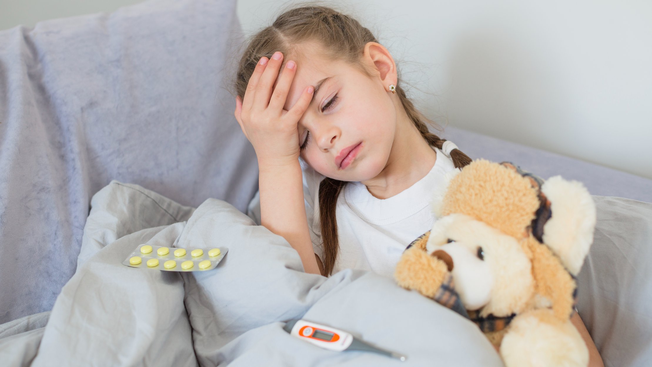 ОРВИ и грипп набирают обороты: в российских школах начали вводить карантин – какие регионы…