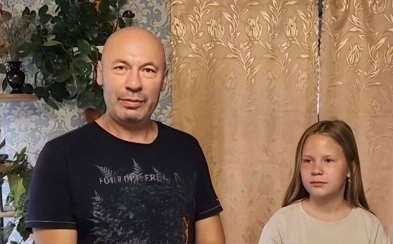 Во время отпуска полицейский спас ребёнка из горной реки