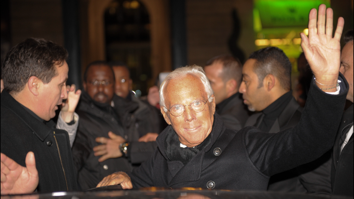 Armani шоу в Париже: Fashion Week 2011 год. Фото: p34 / ZUMAPRESS.com / www.globallookpress.com.