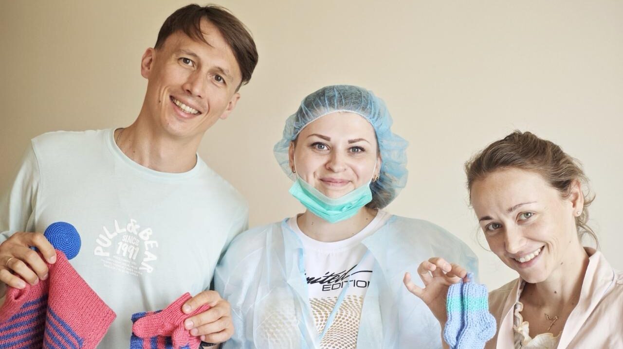 Куда пожертвовать деньги и вещи: топ-100 фондов