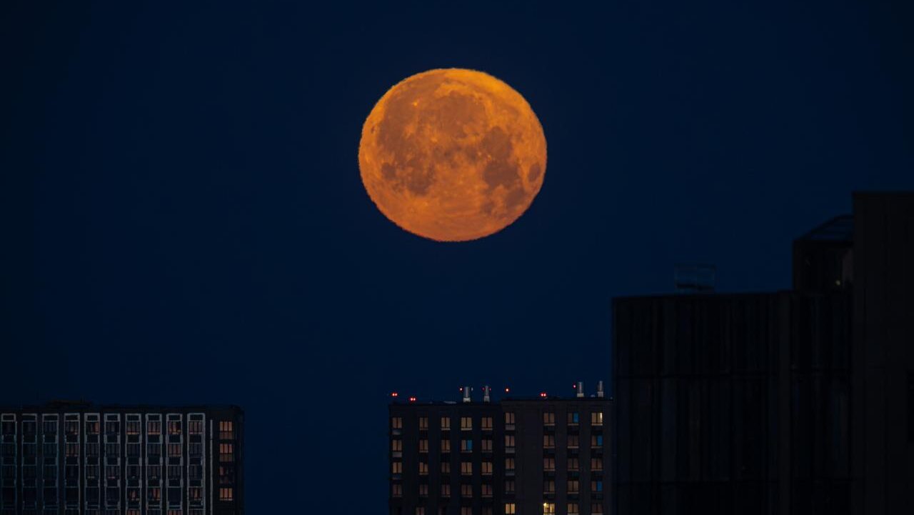 Предвестник перемен или конфликтов: чем коварна Кровавая Луна и где её лучше всего смотреть?