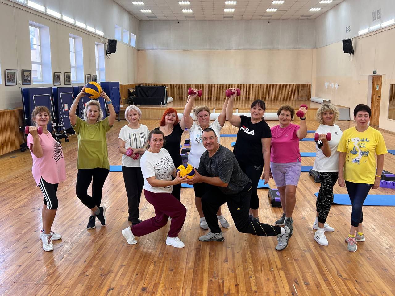 ИТОГИ ДВУХ НЕДЕЛЬ МАРАФОНА «ПОВЕРЬ В СЕБЯ»: КАК ЖЕНЩИНЫ 55+ ПРОХОДЯТ ПУТЬ ПРЕОБРАЖЕНИЯ