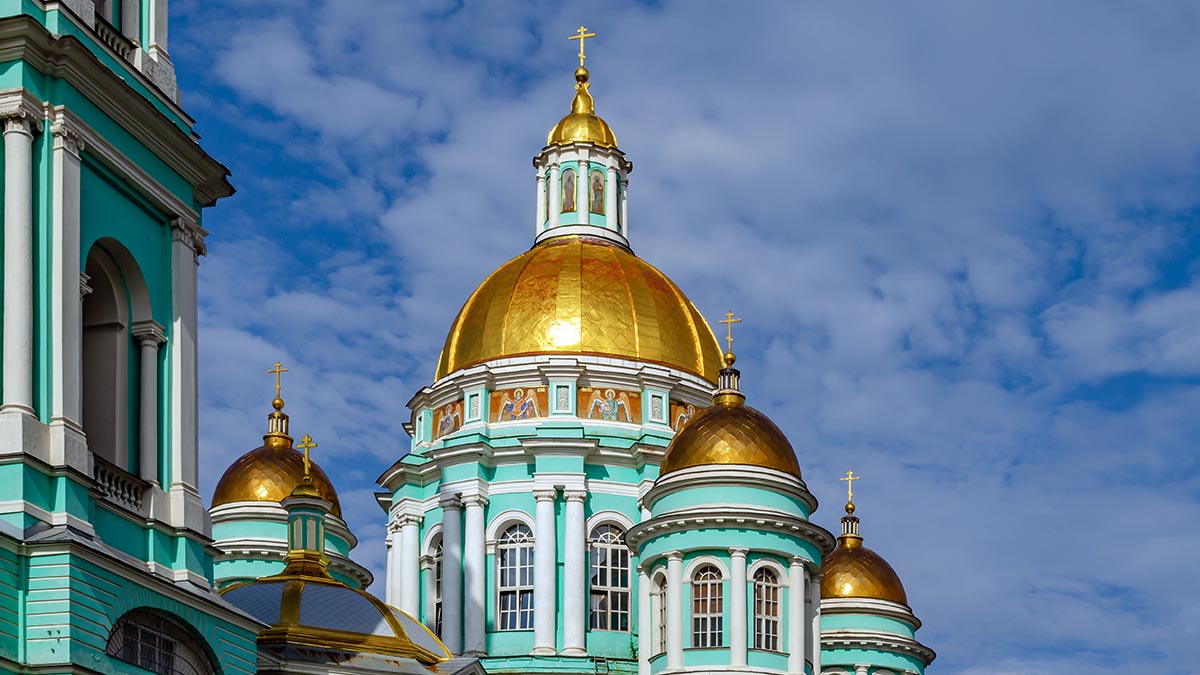 Купола православных храмов: что означают форма, цвет и количество