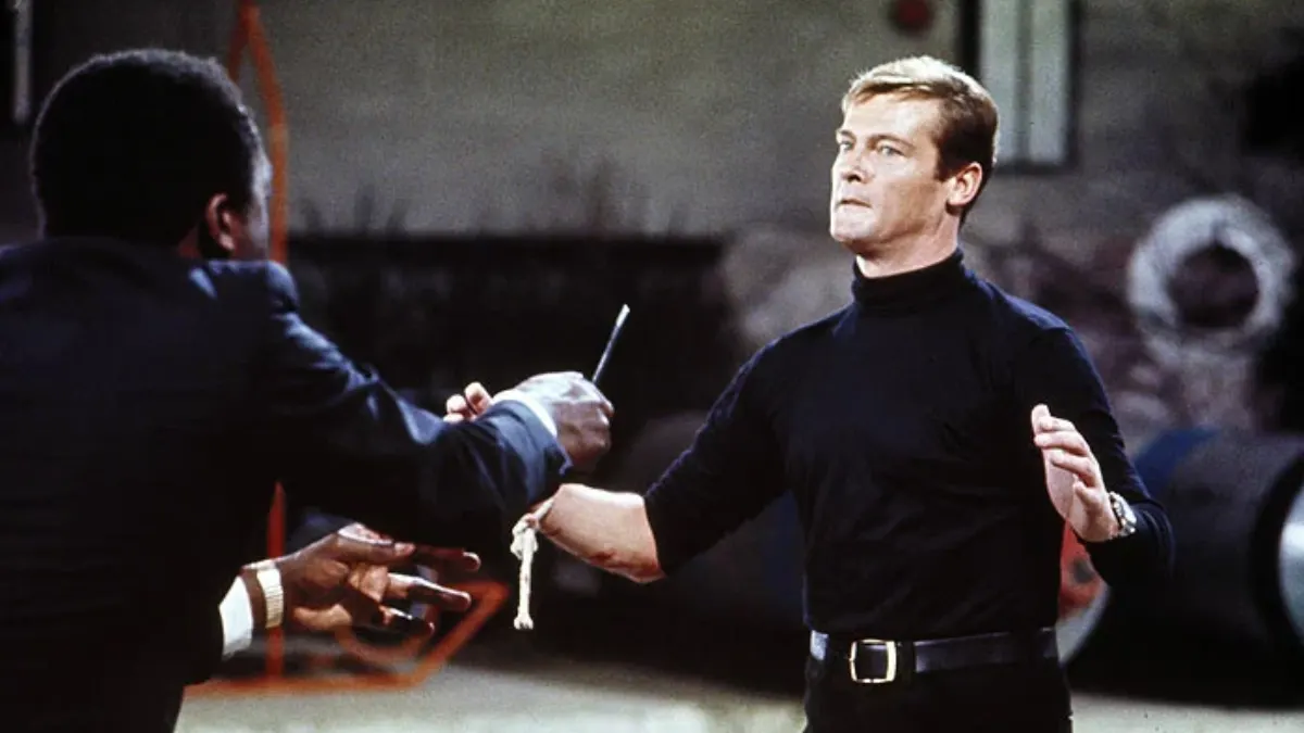 Кадр из фильма «Живи и дай умереть» / Кинопоиск