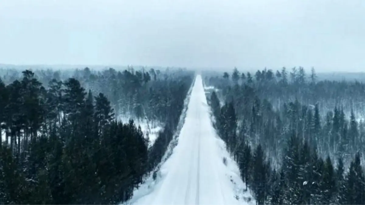 Кадр из фильма «Зимник» (2025)