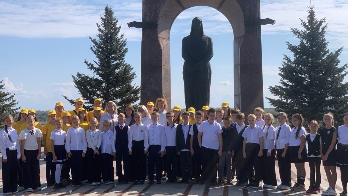 «По следам девяти журавлей»