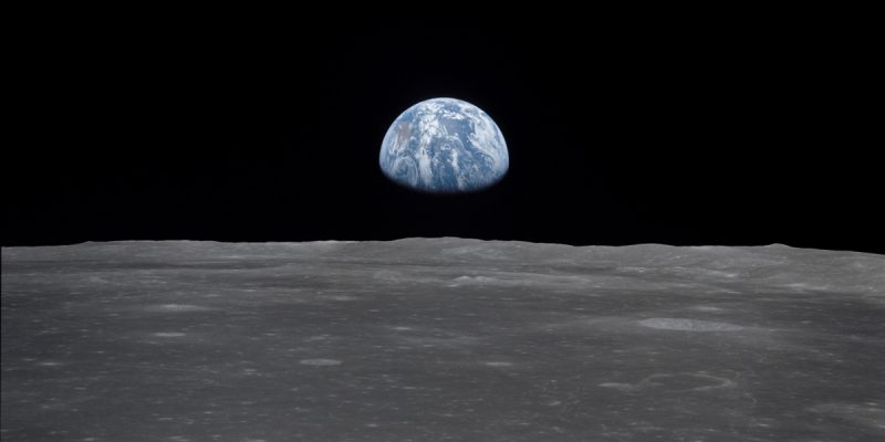 Советская смекалка против ручек за 12 миллиардов: 7 мифов о космосе, в которые мы верим