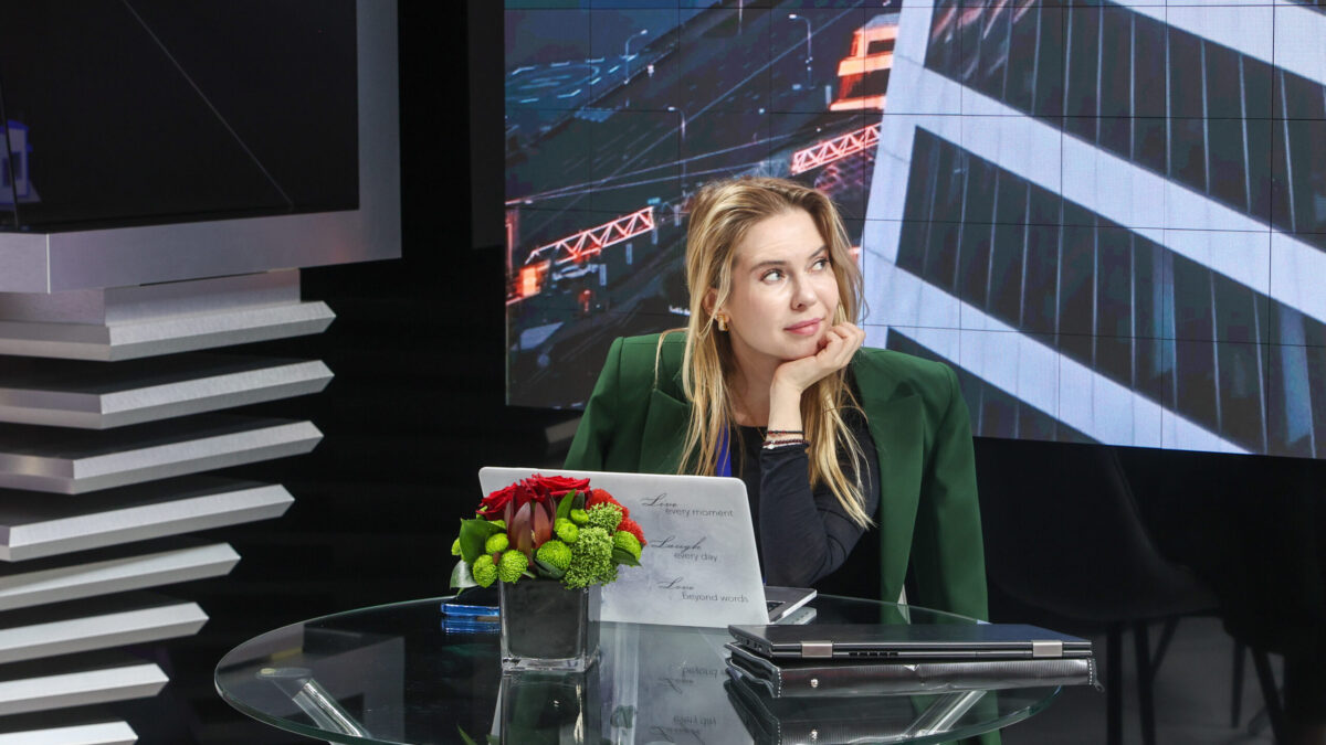 21 октября – День деловых женщин в России. Какие ещё праздники сегодня отмечают в России и мире?