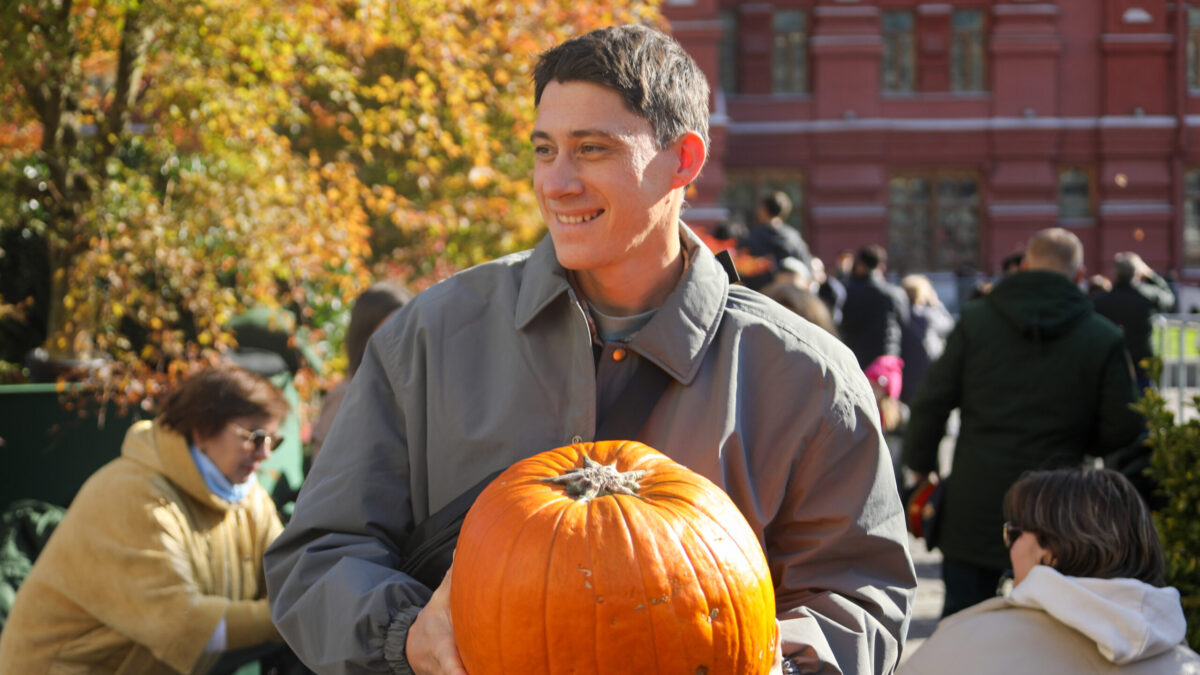 31 октября: какой сегодня праздник отмечают в России и мире?