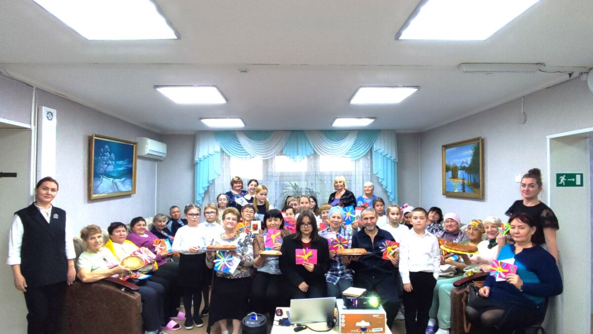 Бабушка рядышком — связь поколений