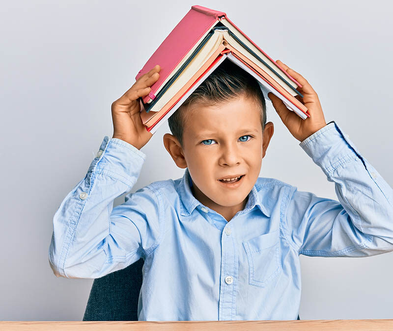 Что скрывает забывчивость ребёнка? Разбор причин и советы родителям