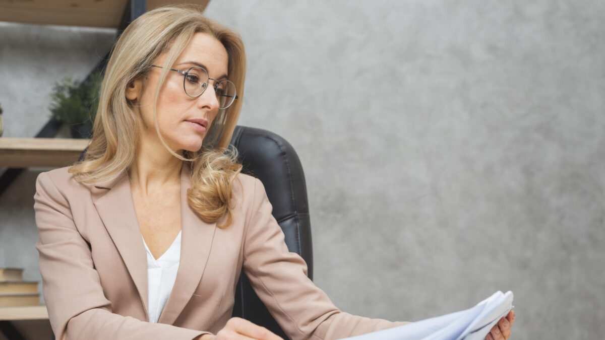 Льготы на лечение и бесплатные лекарства: 11 фондов