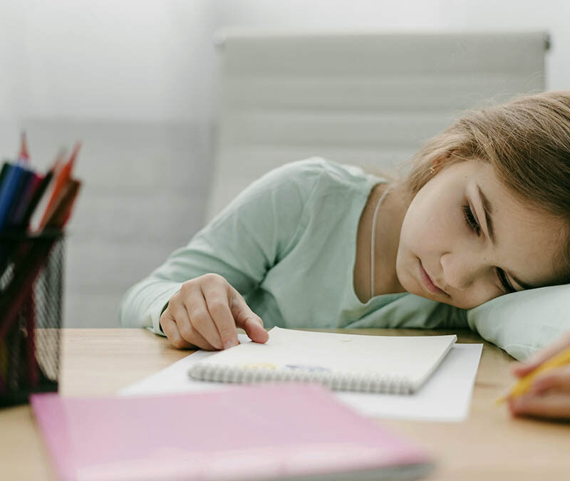 Ребёнок не хочет учиться: что делать? Топ-10 советов родителям