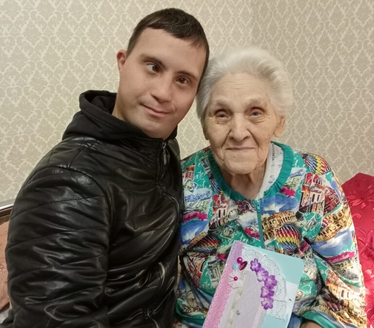 Акция «От всей души» ко Дню пожилого человека