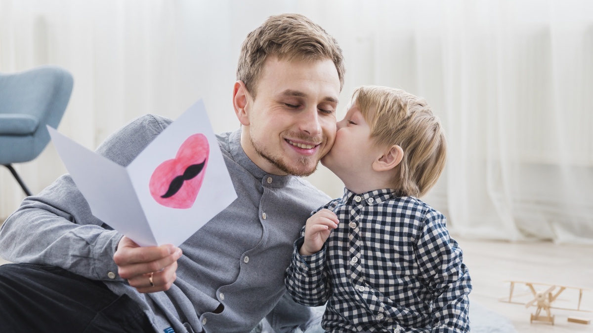 С Днём отца! Открытки и поздравления на праздник любимых пап