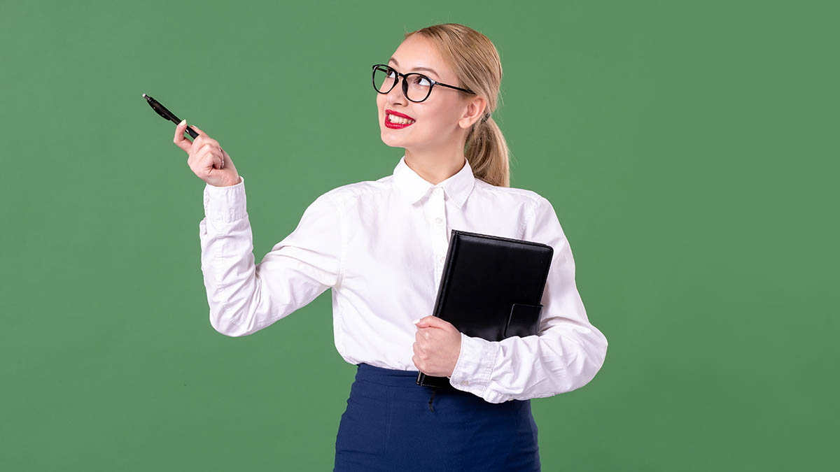 Ментор, наставник, учитель – в чём разница? Разбираемся в терминах