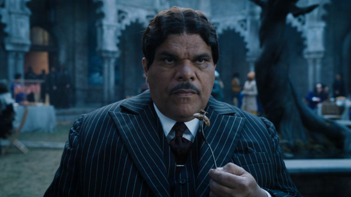 Гомес Уэнсдей