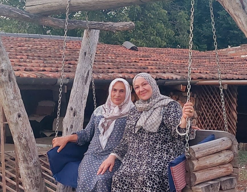 Учитель чеченского языка создала этнодвор в Грозном