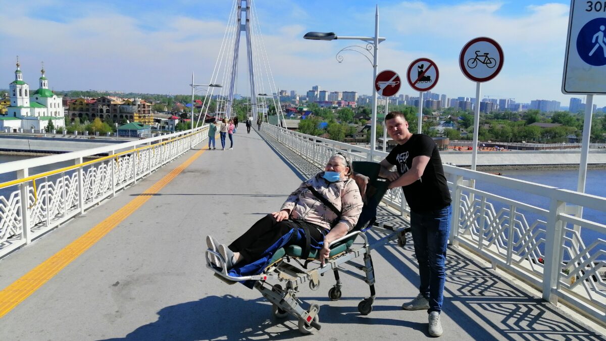 🚐 «Среда без границ»: Запускаем добро на колёсах — делаем передвижение доступным каждому