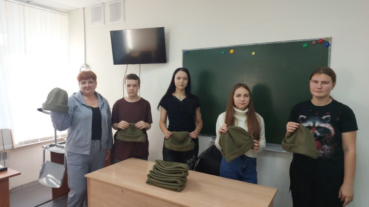 Тёплые шапочки для бойцов-участников СВО