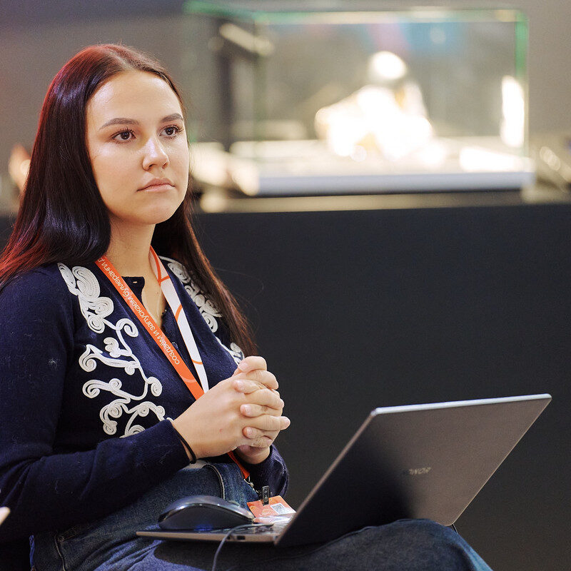 НКО научат эффективно использовать нейросети для работы на бесплатном вебинаре