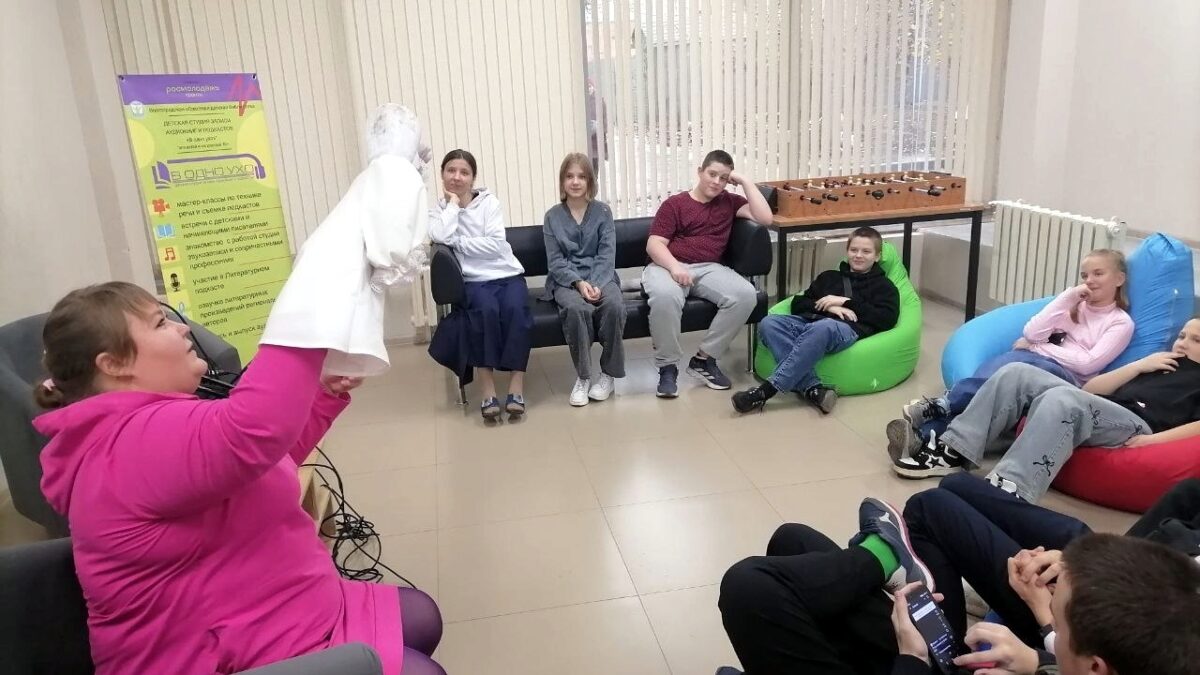 Профи-пробы в студии «В одно ухо»