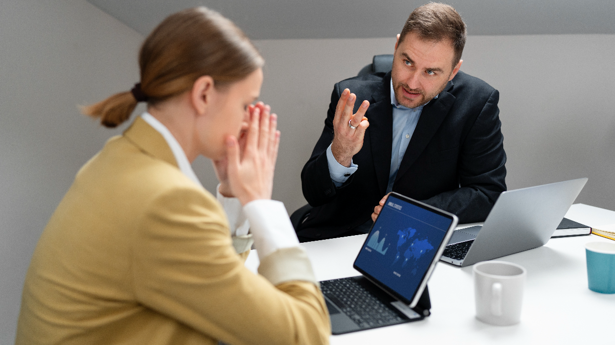 Топ-6 советов, как дать руководителю обратную связь и не лишиться работы