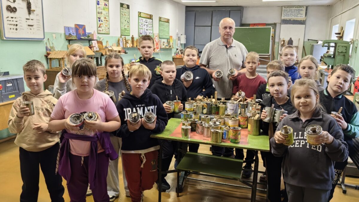 Мастер-класс по изготовлению окопных свечей. Патриотизм, тепло и поддержка для бойцов