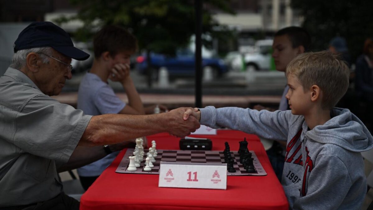 7 октября – День вежливых людей. Какие ещё праздники сегодня отмечают в России и мире?
