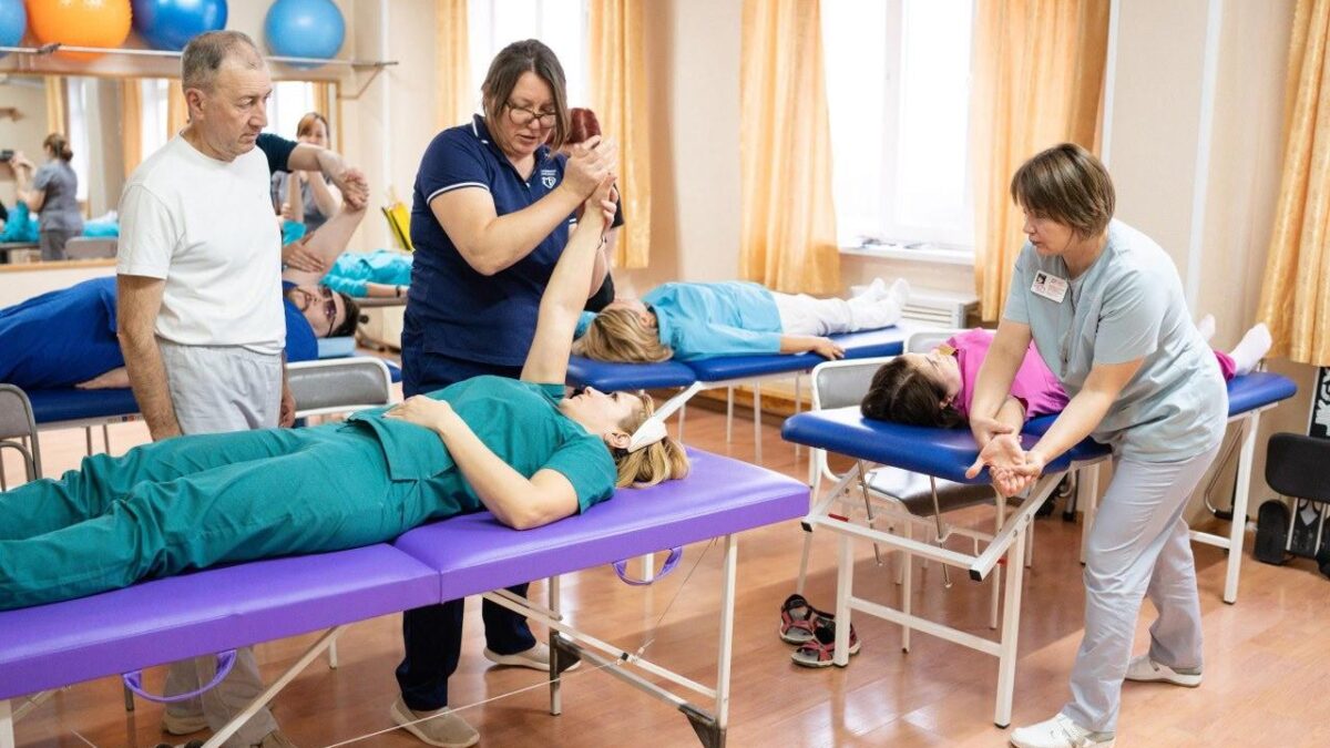 Реабилитация после инсульта: как помогает фонд ОРБИ