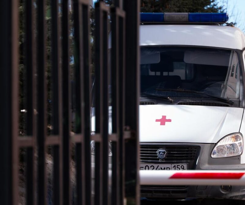 Медпомощь не для всех? Благотворители отреагировали на инициативу обязать безработных платить за ОМС