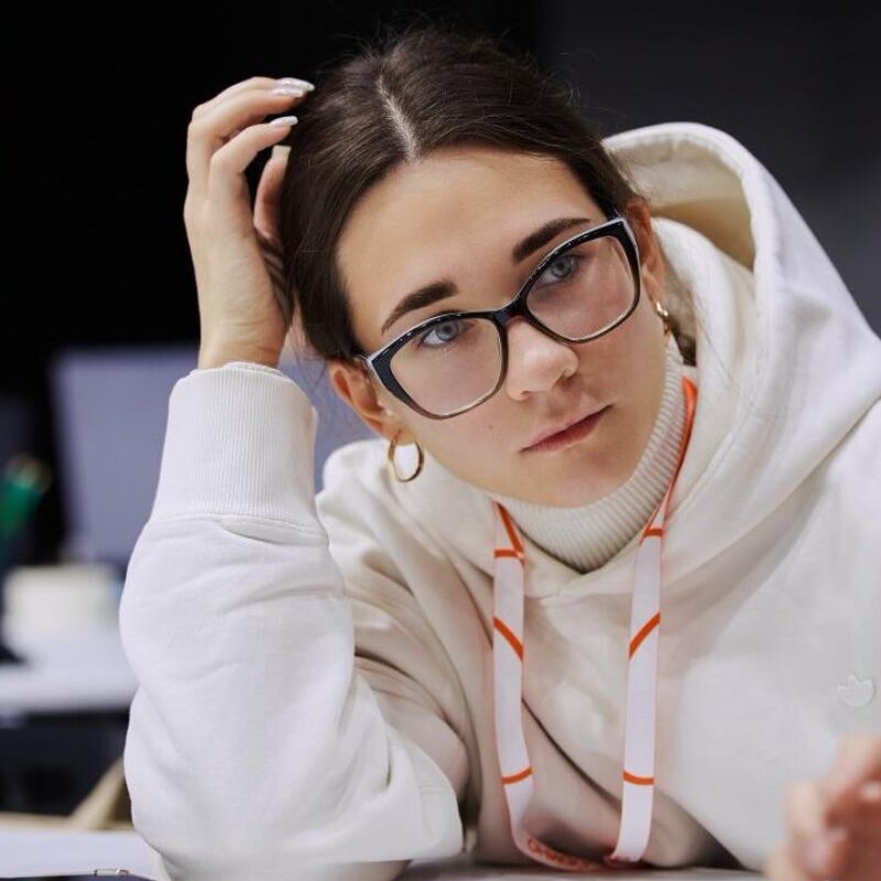 Договор с волонтёром: когда он нужен и где скачать образец документа?