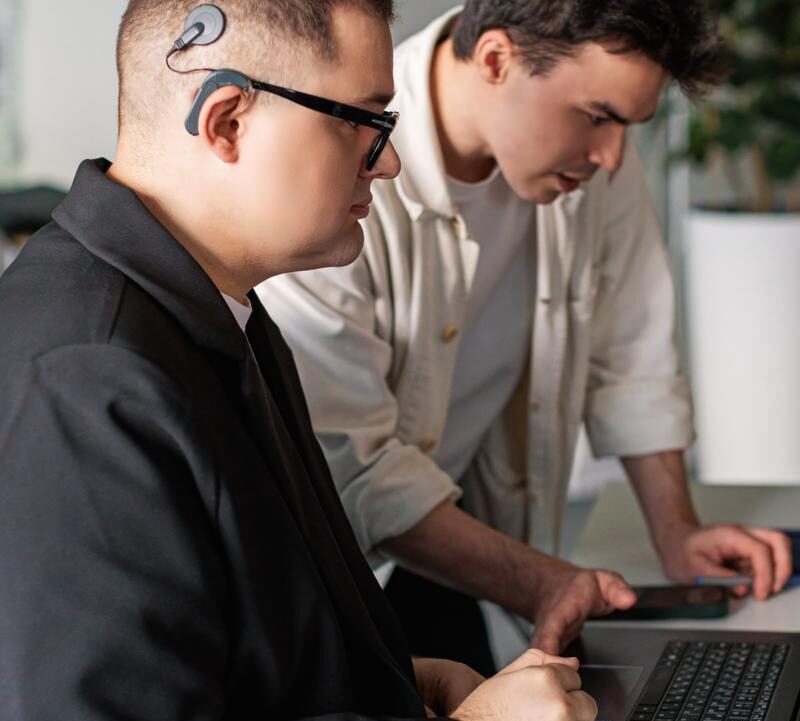 Большинство россиян готовы взять на стажировку людей с инвалидностью