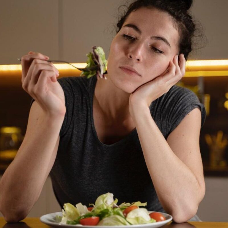 Расстройство пищевого поведения: куда обратиться за помощью?