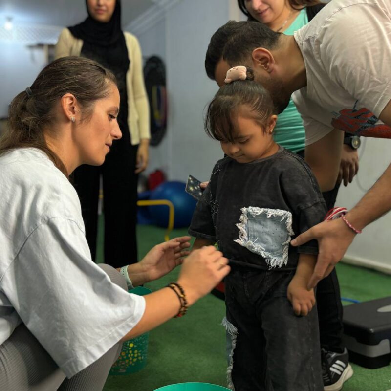 Российские волонтёры помогают в Египте особенным детям и взрослым