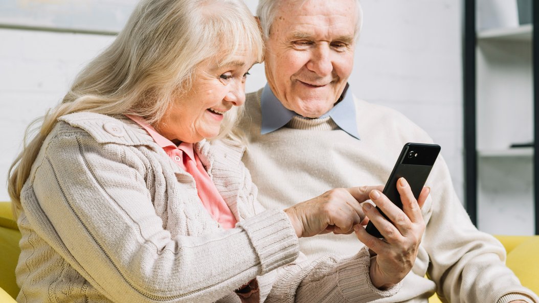 Россиянам при обращении в СФР нужно установить секретный код. Что это и как его создать