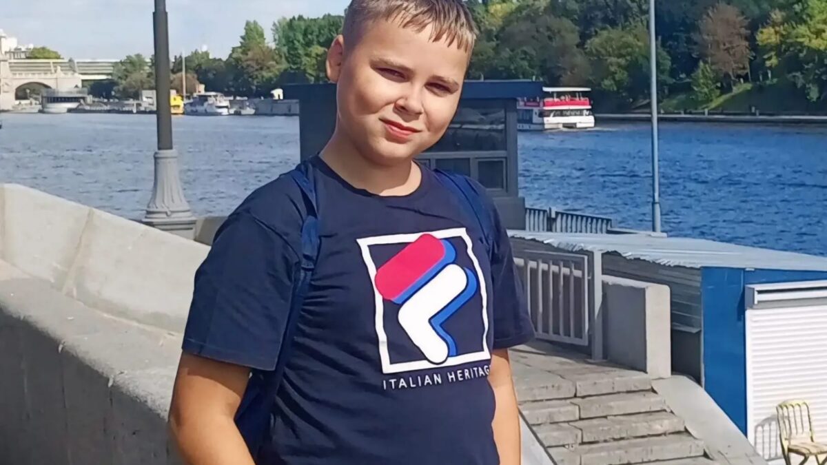 🏎 Представьте, что внутри вас — гоночный болид, а мир просит ехать со скоростью велосипеда.