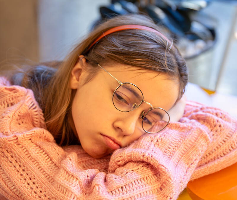 Мой ребёнок бросает начатое: почему и что делать? Чек-лист для родителей