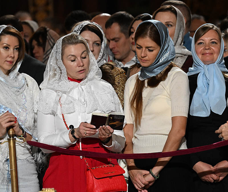 Главные молитвы, которые должен знать каждый христианин – топ-10