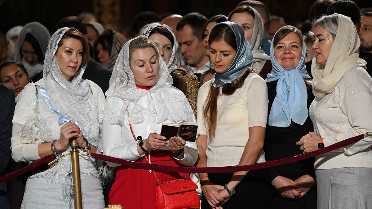 Главные молитвы, которые должен знать каждый христианин – топ-10