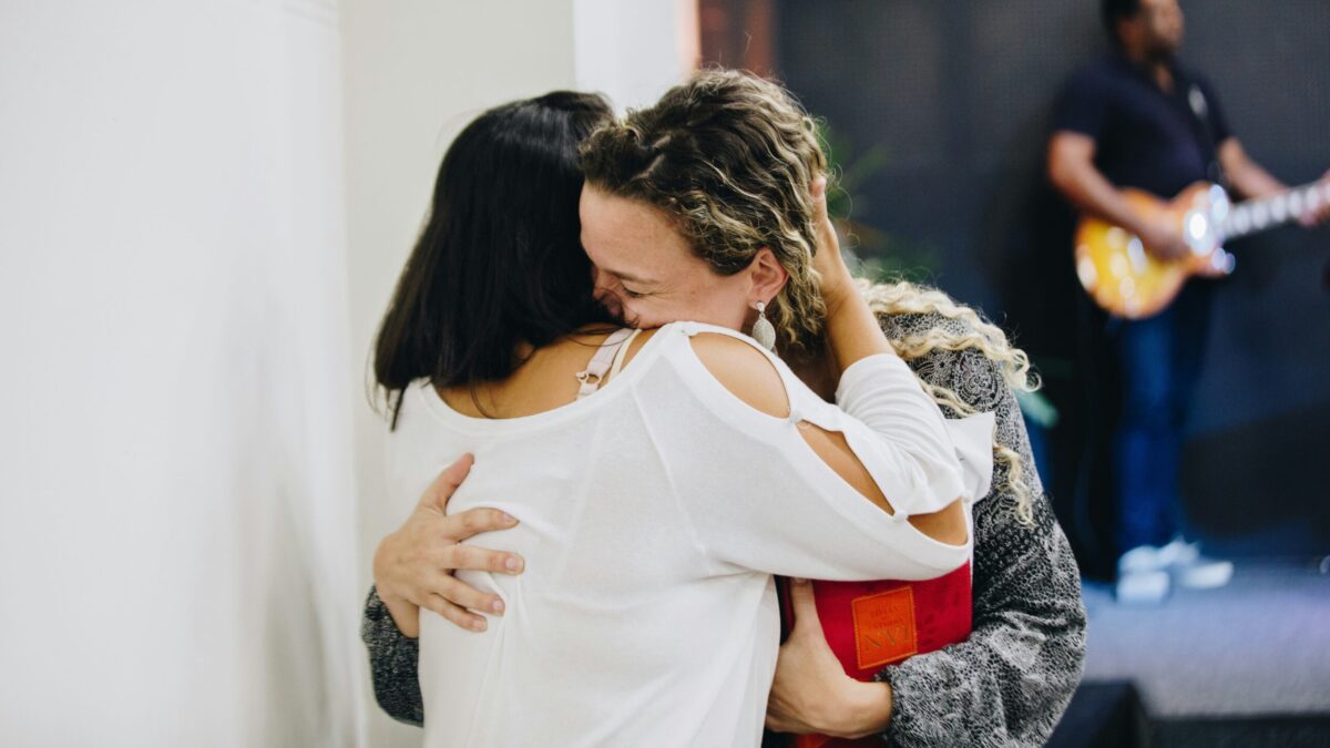 Работатать с благополучателями перед сбором: как спасти от хейта