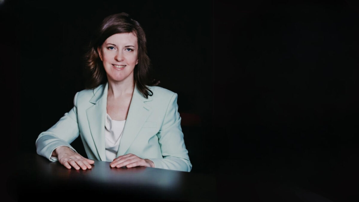 «Предлагал умереть вместе»: психолог спасла десятки детей от интернет-растлителя