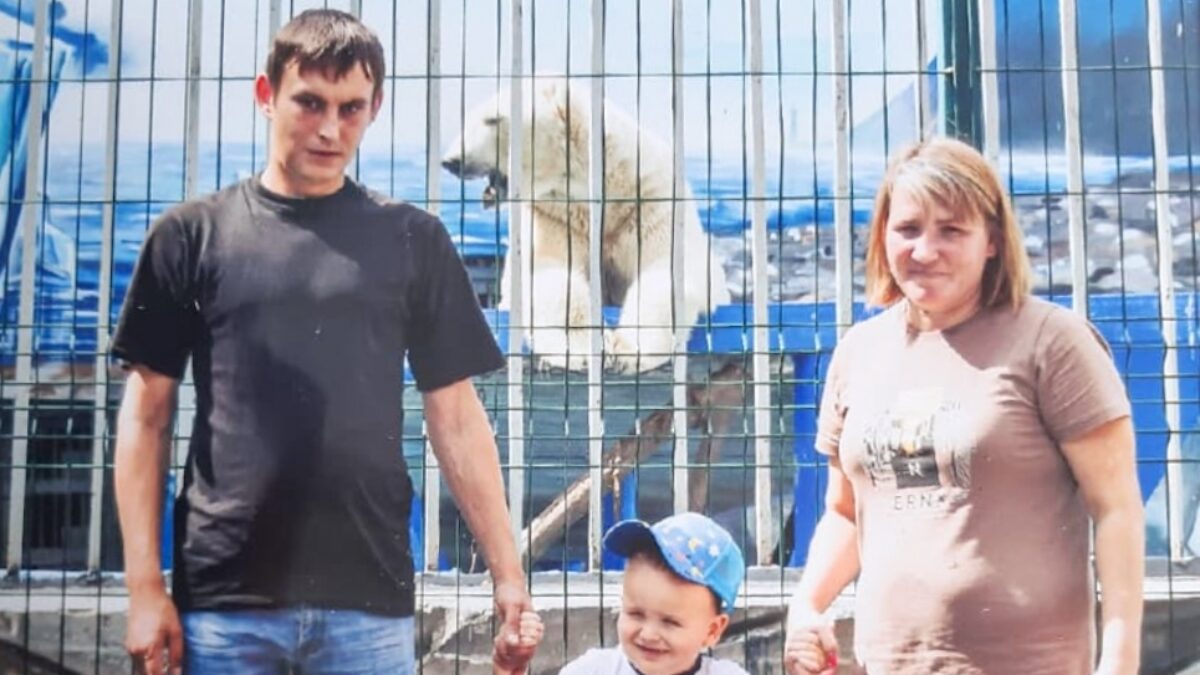 Трогательная история: отец-одиночка сохранил сына