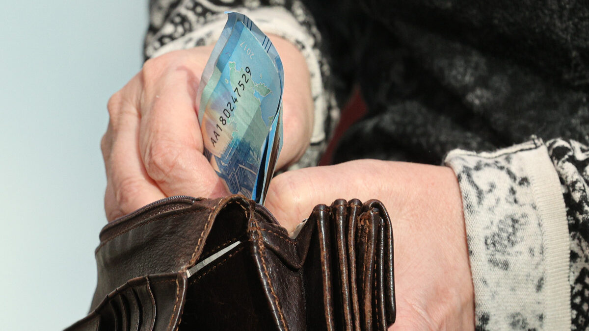 Закон есть закон: сколько лет россияне будут получать накопительные пенсии?