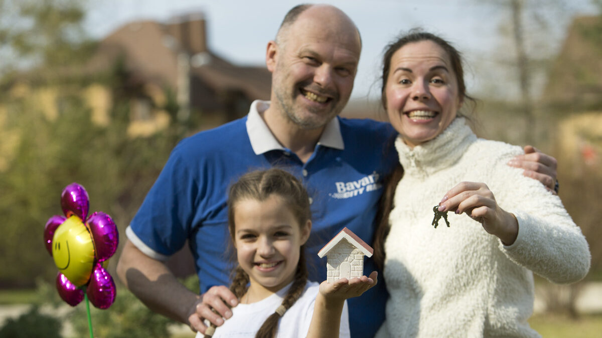 Семейную ипотеку можно получить без детей? Как работает схема