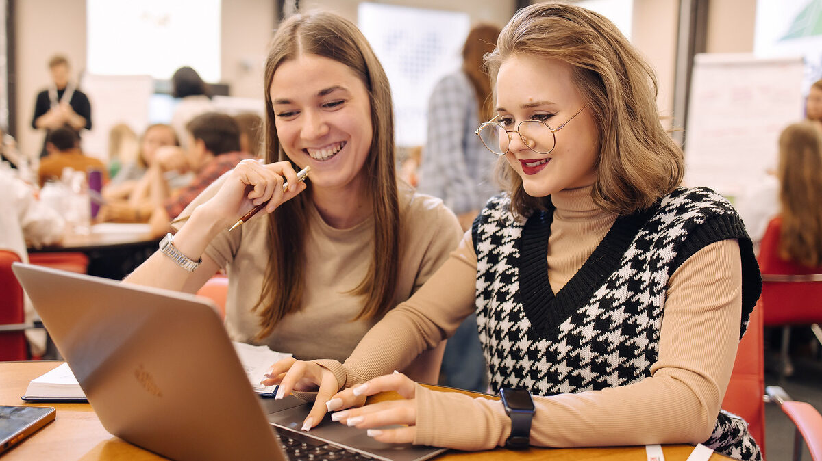 Реестр НКО: опубликован справочник фондов за 2024 год